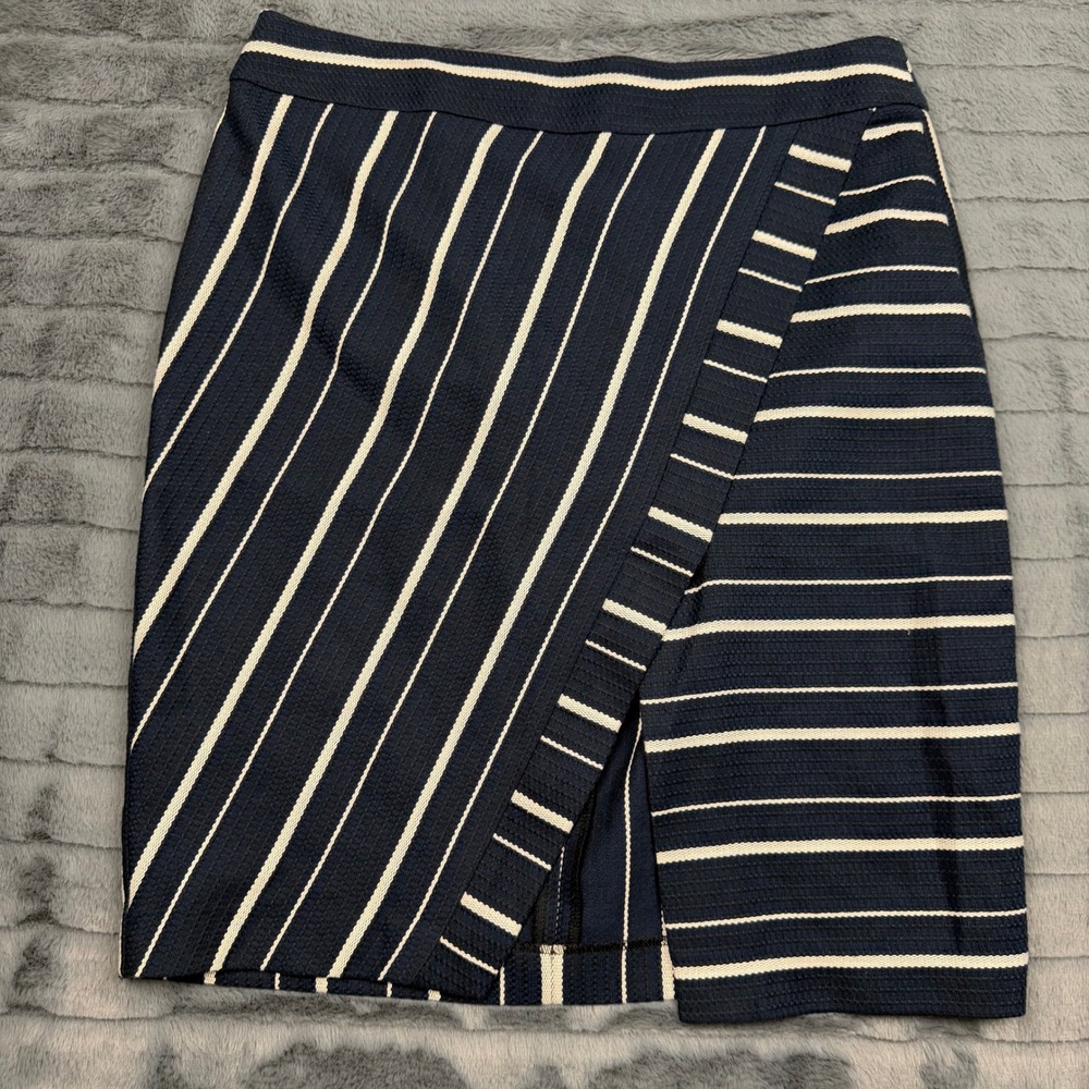 Ann Taylor LOFT Navy Blue White Striped Wrap Skirt Size 12 Textured Cotton Blend